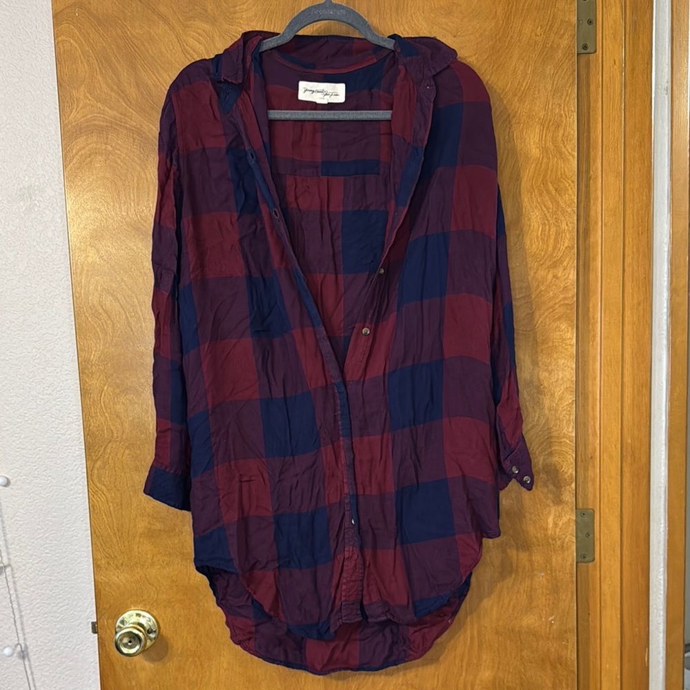 Plaid Button-Up Shirt in Red and Blue